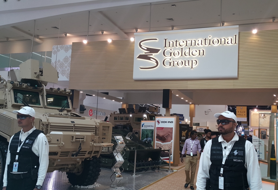 Azerbaijan delegation attends IDEX 2017 exhibition
