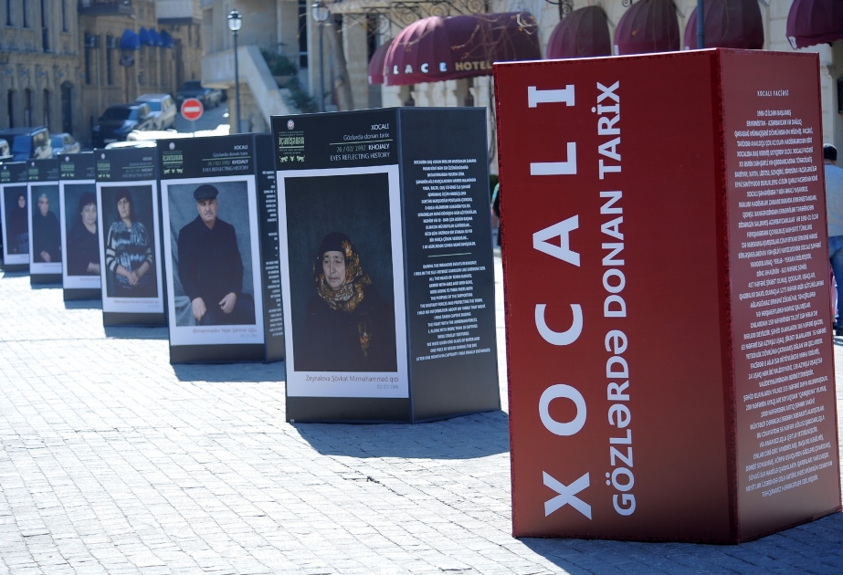 İçərişəhərdə “Xocalı - gözlərdə donan tarix” adlı fotosərgi açılıb VİDEO