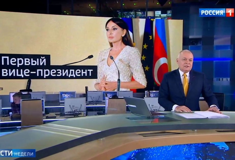 Erste Vizepräsidentin Mehriban Aliyeva gibt dem Fernsehsender Interview “Rossiya 1”