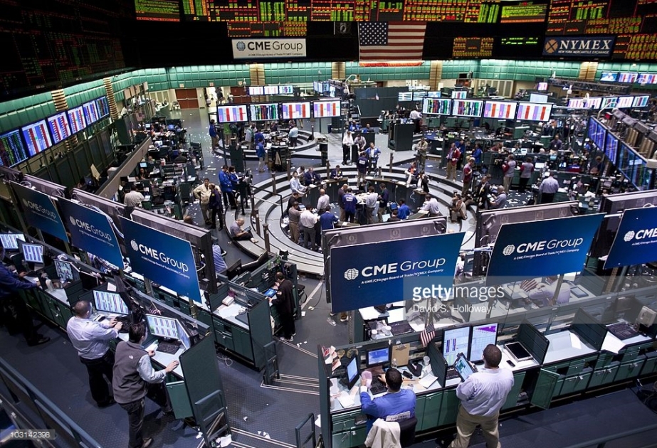Azeri Light oil price decreases on world markets