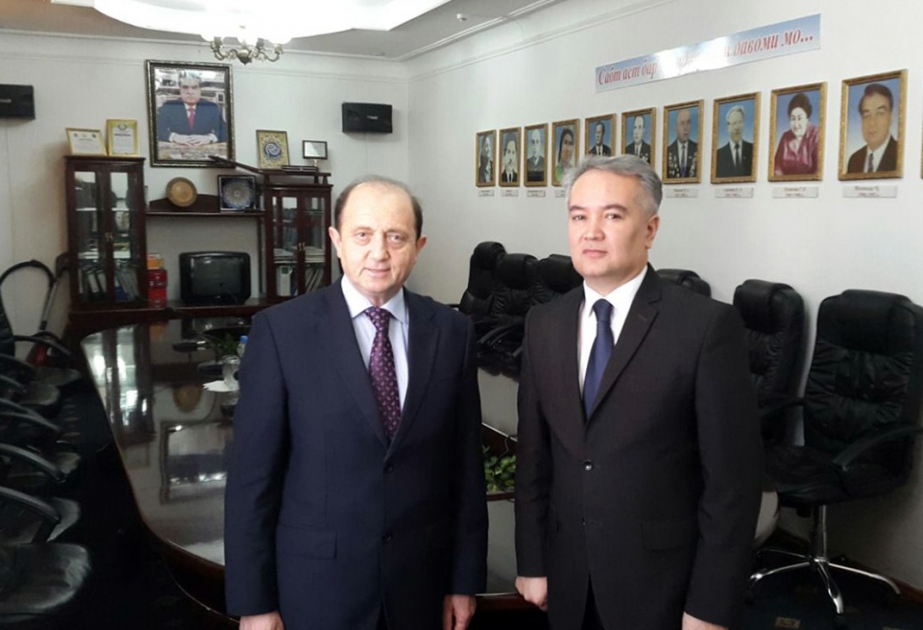 Le Tadjikistan attache une importance particulière à l’expérience de l’Azerbaïdjan en matière de santé