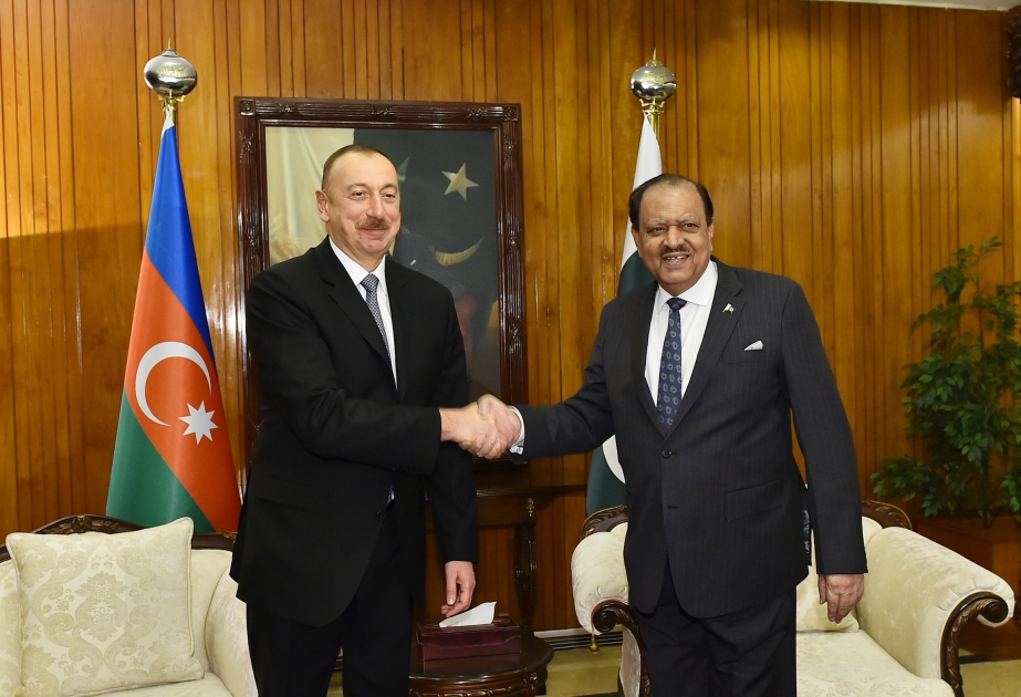 Le président Ilham Aliyev reçu par son homologue pakistanais Mamnoon Hussain VIDEO