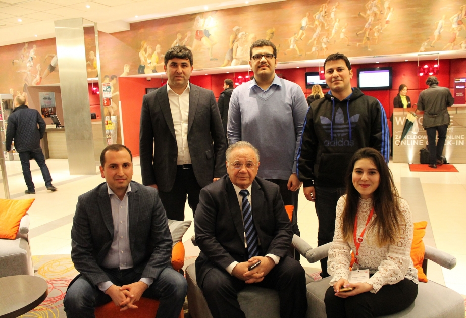 В Варшаве состоялась встреча с азербайджанской молодежью