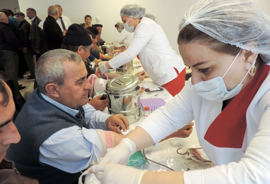 Talassemiya və hemofiliya xəstəliyindən əziyyət çəkən uşaqlar üçün qanvermə aksiyası VİDEO