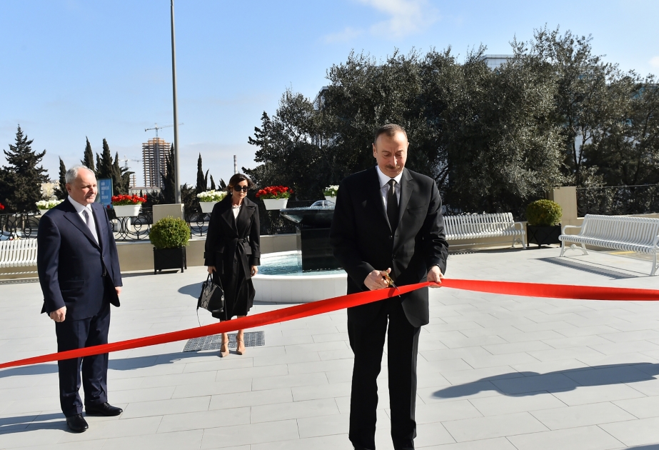 Präsident Ilham Aliyev weiht neues Herzzentrum in Baku ein VIDEO
