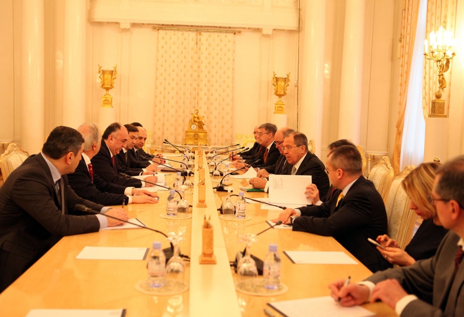 Azerbaijani, Russian FMs meet in Moscow