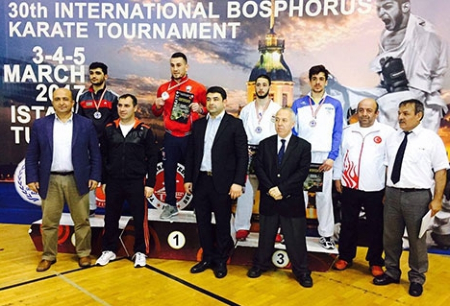 Azerbaijani karate fighter wins gold in Turkey