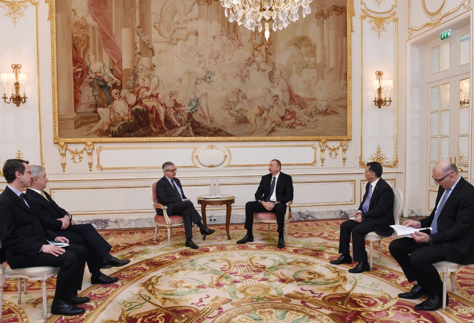 Paris: Präsident Ilham Aliyev trifft sich mit Generaldirektor der Gesellschaft Credit Agricole SA VIDEO