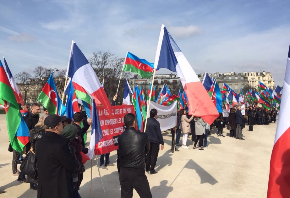 Проживающая во Франции азербайджанская община приняла заявление