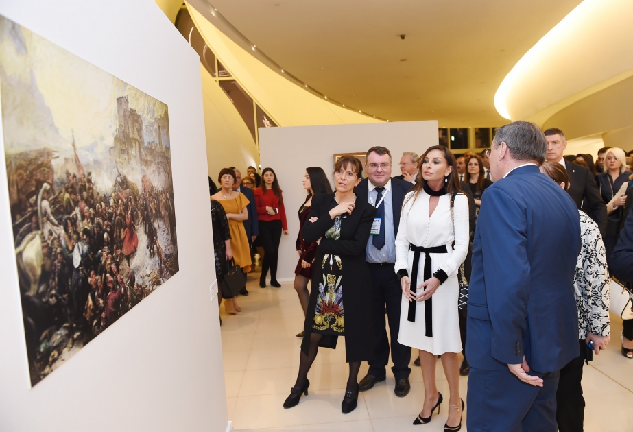 "Ungarische Tage" im Heydar Aliyev Zentrum Erste Vizepräsidentin Aserbaidschans Mehriban Aliyeva nimmt an Eröffnungsveranstaltung teil