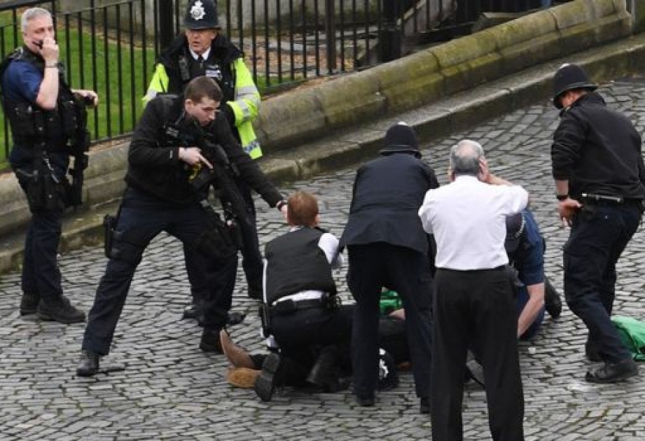 Three dead, twenty injured in London attack — police