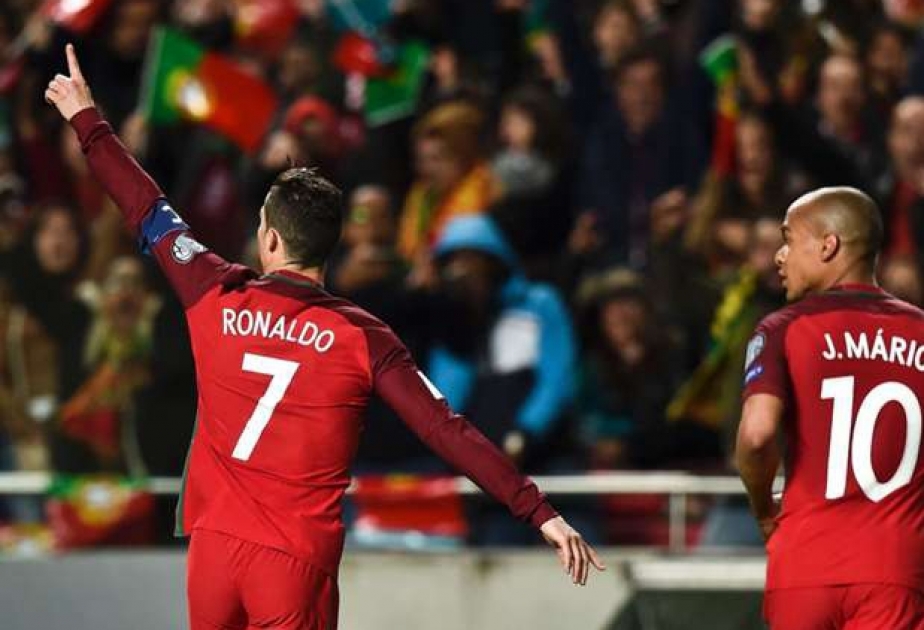 Netherlands in danger after loss as Ronaldo lifts Portugal, France win