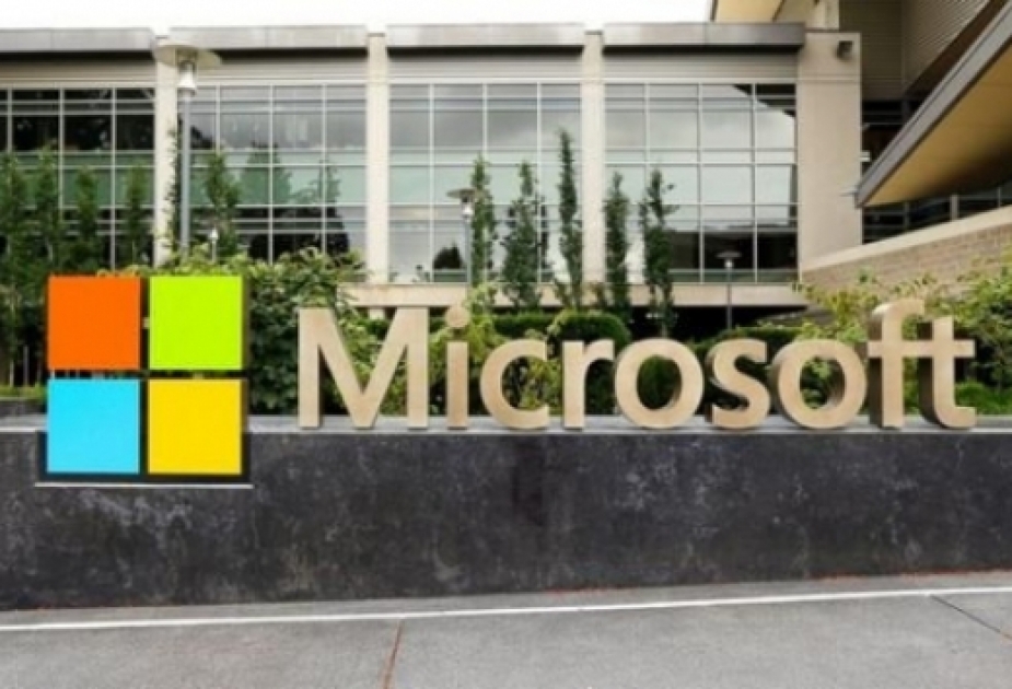 “Microsoft” ilk qatlanan noutbuk üçün patent alıb