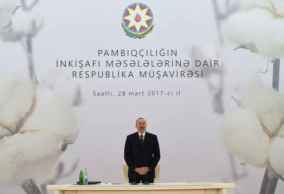 Prezident İlham Əliyevin sədrliyi ilə pambıqçılığın inkişafı məsələlərinə dair respublika müşavirəsi keçirilib YENİLƏNİB - 4 VİDEO