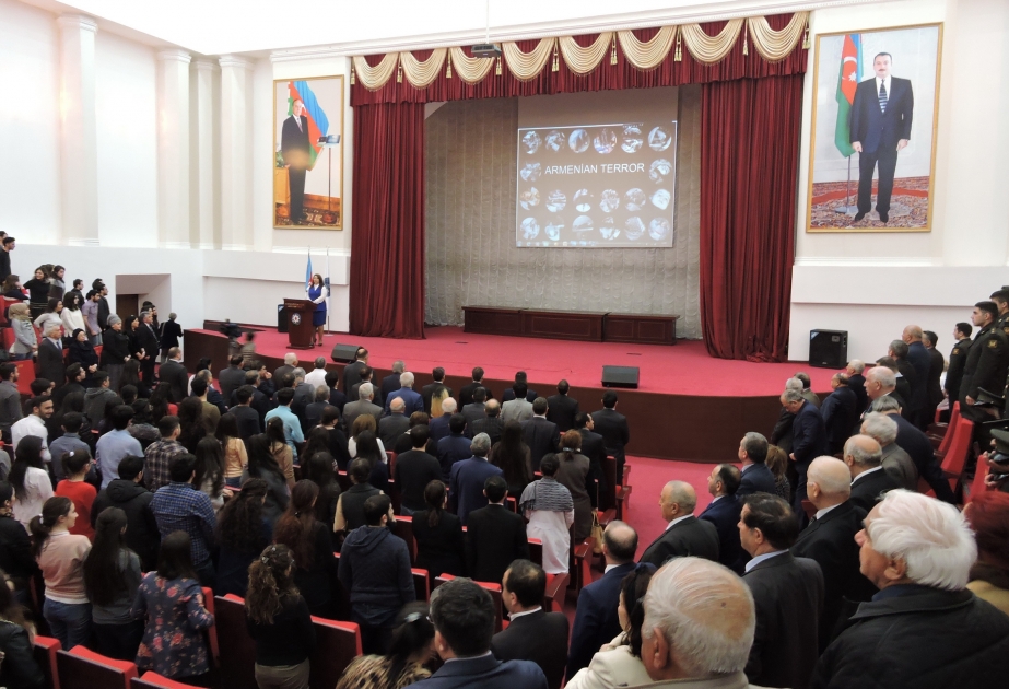 Tibb Universitetində “Yara” sənədli filminin təqdimatı olub