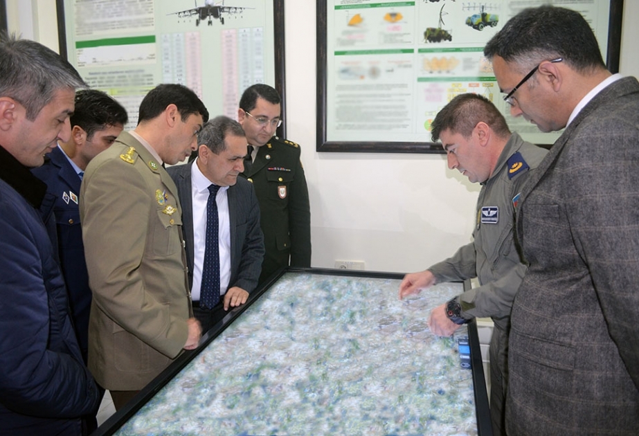 Silahlı Qüvvələrin Hərbi Akademiyasında praktiki məşğələ keçirilib