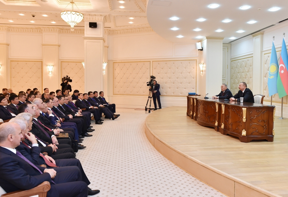 Azerbaijani, Kazakh presidents made press statements VIDEO