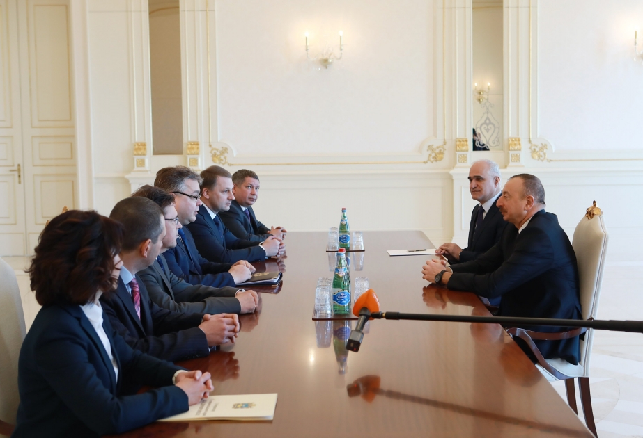 Präsident Ilham Aliyev empfängt Gouverneur der Region Stawropol VIDEO