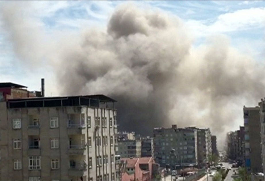 В результате взрыва в Диярбакыре 10 человек пострадали