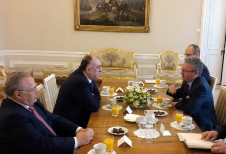 Azerbaijan, Poland discuss cooperation