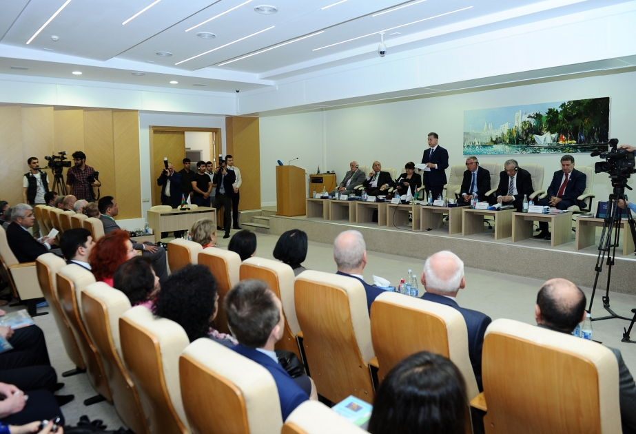 I. Internationales Forum von Kaukasiologen in Baku