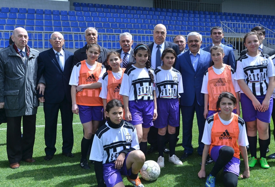 “Neftçi” futbol klubunun muzeyi və fanşopu açılıb