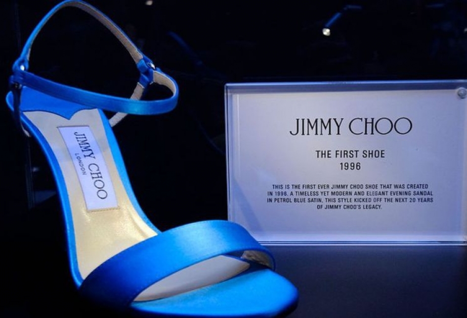 Содержат c h o. Jimmy Choo туфли Aveline 100. Джимми Чу голубые женские. Jimmy Choo Shoes 2022. Jimmy Choo want Choo.