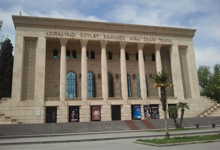 Milli Dram Teatrı İslam Həmrəyliyi Oyunları ilə bağlı hazırlıqları yekunlaşdırıb