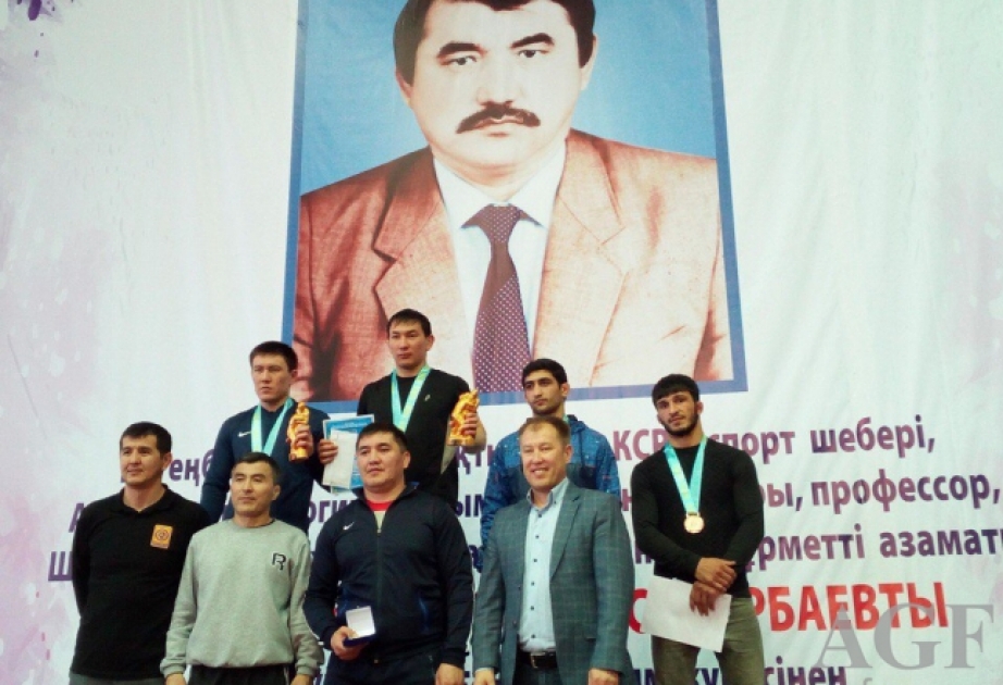 Azərbaycan güləşçisi Qazaxıstanda bürünc medal qazanıb