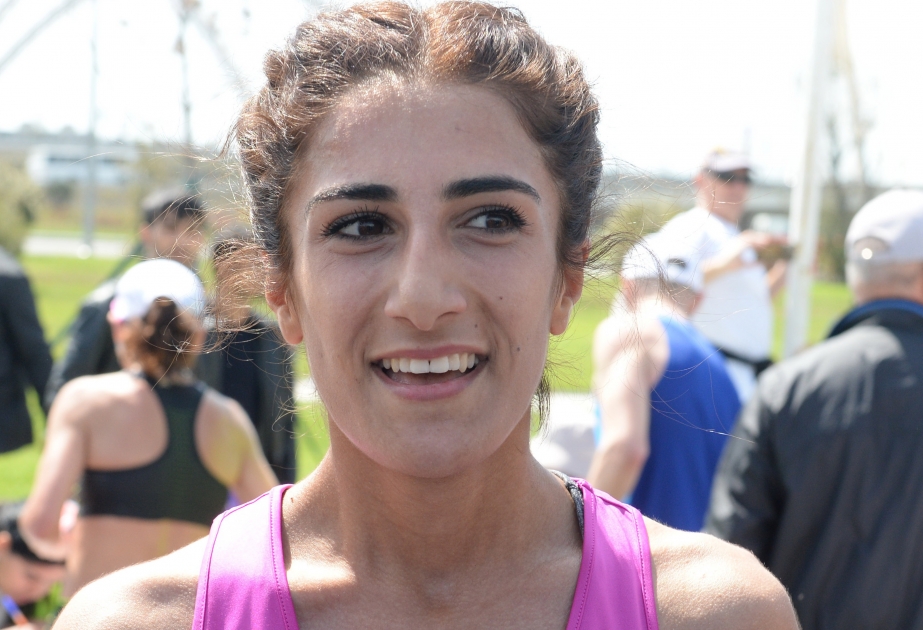 Яйла Кылыдж: Я очень рада, что стала первой в таком марафоне в братской стране