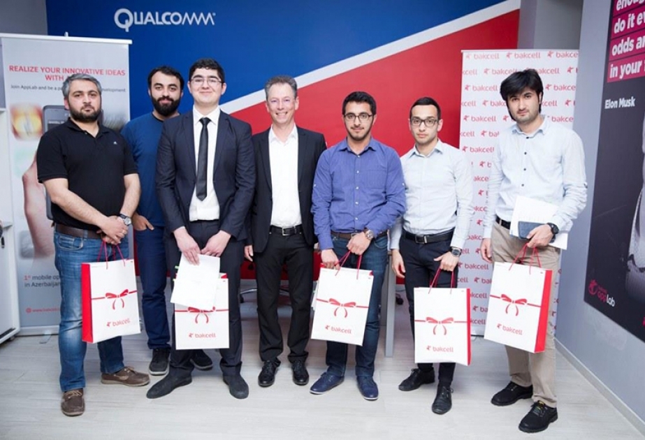 Bakcell объявила имена победителей, прошедших отбор для участия в программе «Applab»