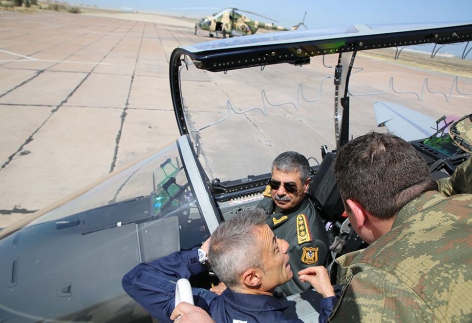 Présentation d’un nouvel avion pour l’Armée de l’Air
