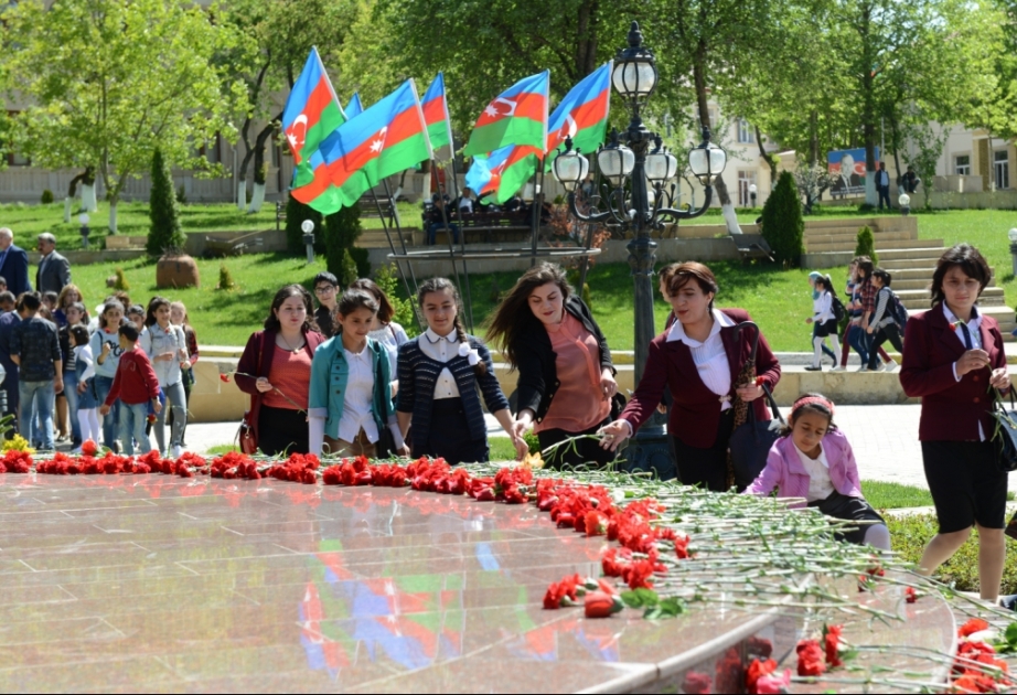 Ümummilli lider Heydər Əliyevə sonsuz məhəbbət və ehtiramın parlaq təcəssümü