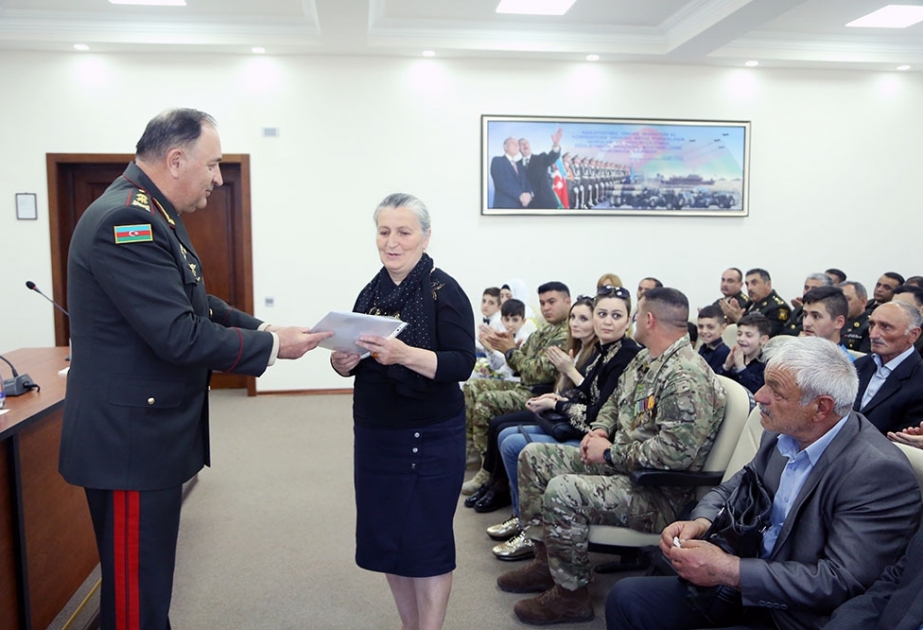 Ümummilli lider Heydər Əliyevin doğum günündə şəhid ailələrinə yeni mənzillərin orderləri təqdim olunub