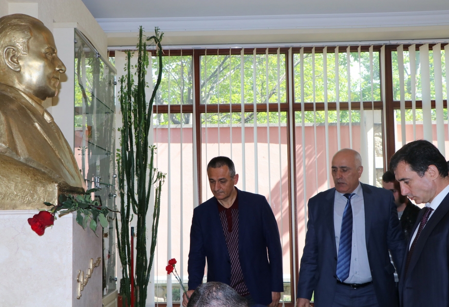 Azərbaycanın Moldovadakı səfirliyində Ulu Öndərin anadan olmasının 94-cü ildönümü anılıb