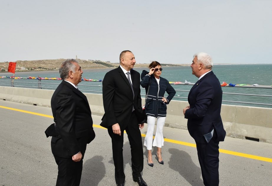 President Ilham Aliyev inaugurated new bridge in Pirallahi VIDEO