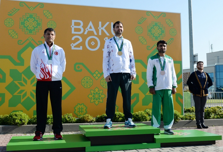 Azərbaycan millisi “Bakı-2017”də ilk qızıl medalını atıcılıq yarışında qazanıb