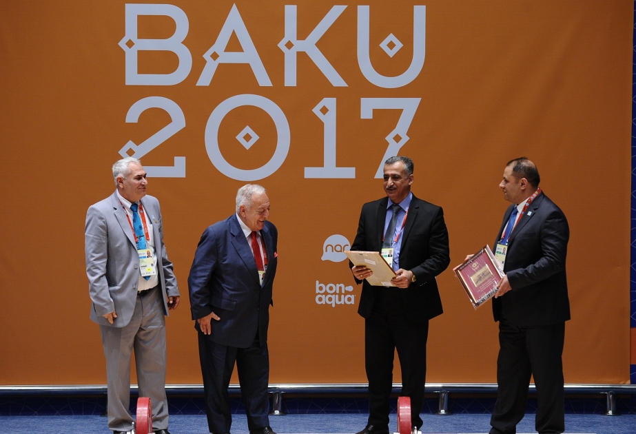 Ağır Atletika Federasiyası IWF tərəfindən diplomla təltif olunub