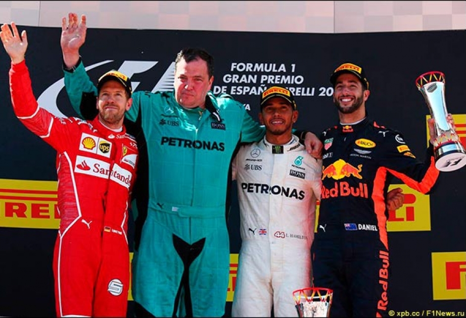 Formula-1: “Mercedes” komandasının pilotu Luis Hamilton İspaniya Qran-Prisinin qalibi olub