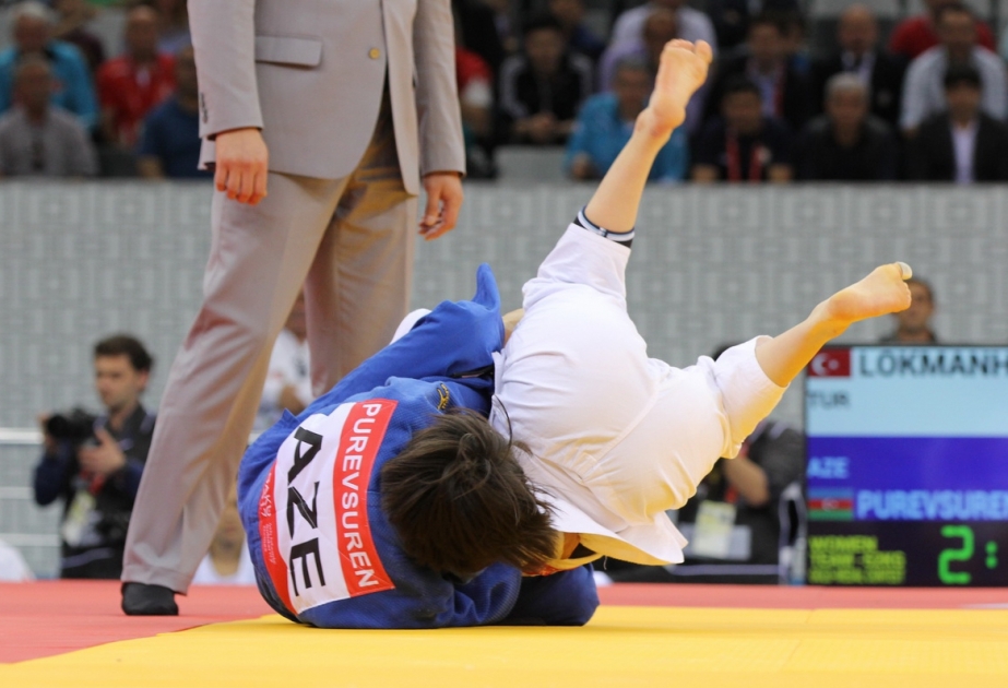 Baku 2017: Azerbaijani female judo fighters win silver medal in team event