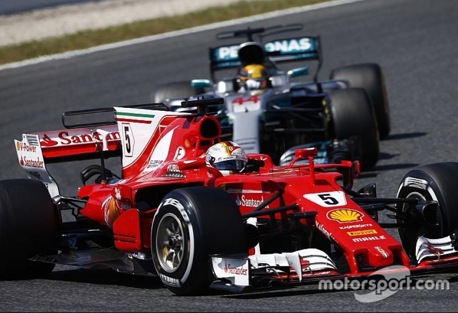 В Mercedes начали готовиться к «эпической битве» с Ferrari