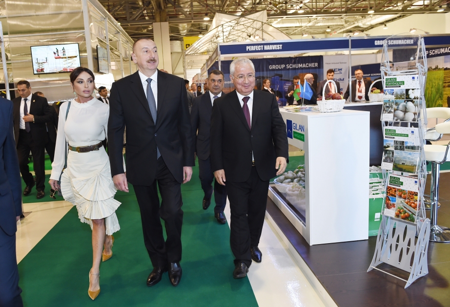 伊利哈姆•阿利耶夫总统参观第二十三届阿塞拜疆国际食品展和第十一届阿塞拜疆国际农业展