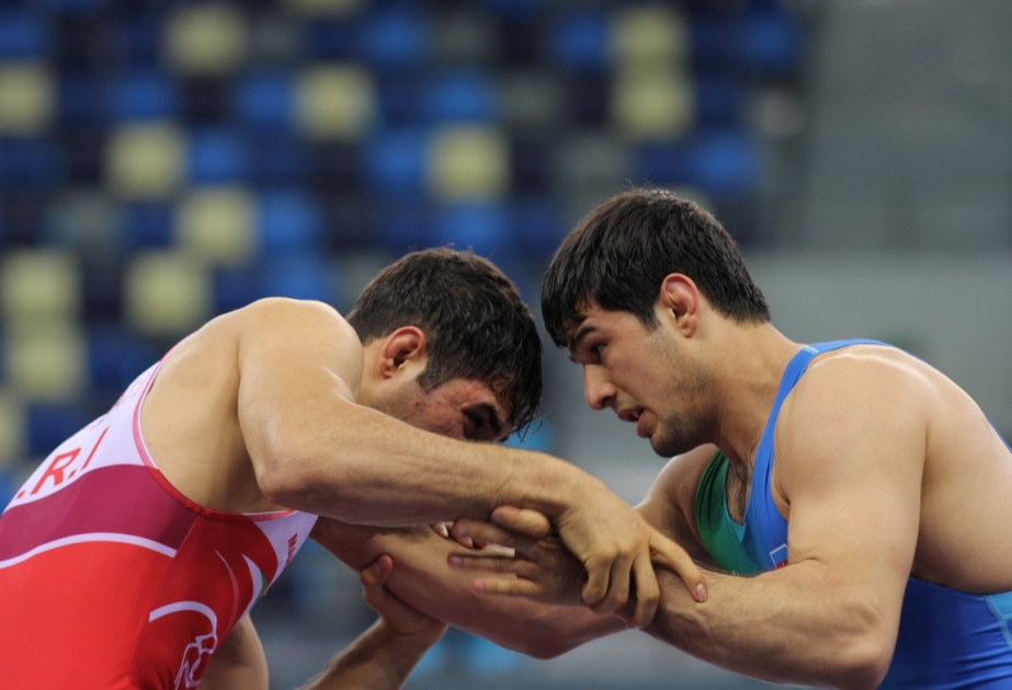 Азербайджанский борец Ислам Аббасов завоевал путевку в финал