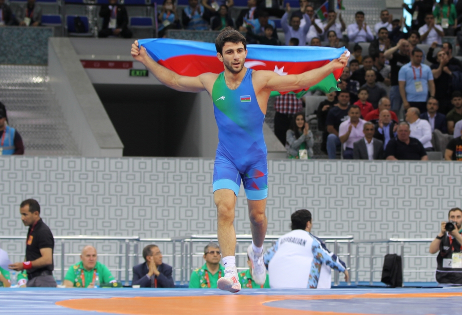 Baku 2017: Kamran Mammadov holt Gold im Ringen