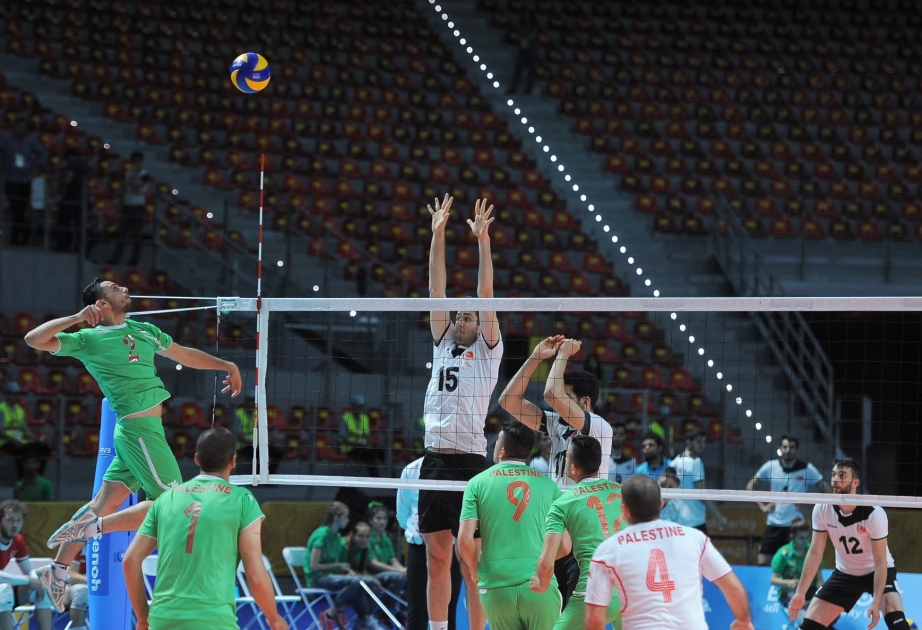 Kişi voleybolçular arasında qrup mərhələsinin son oyunlarına start verilib