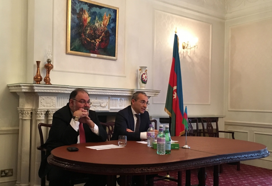 Azerbaijan's education minister attends opening of new block of Oxford Centre for Islamic Studies