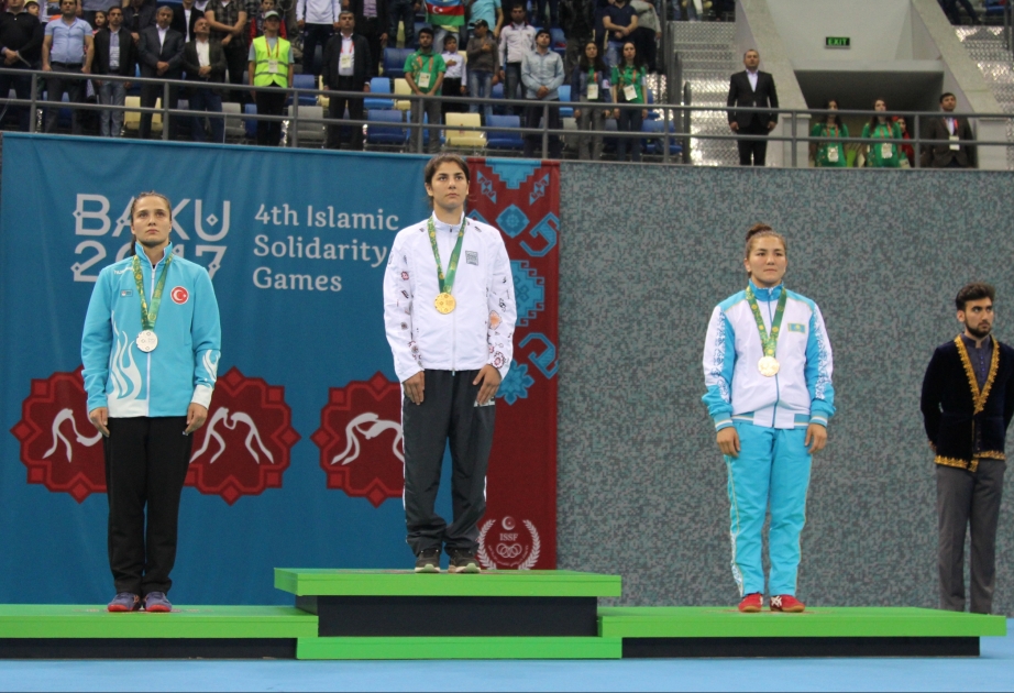 Aserbaidschans Ringkämpferinnen gewinnen ihr erstes Gold bei Baku 2017
