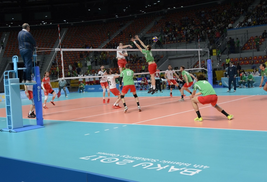 İslamiada: Azərbaycanın kişi voleybolçuları gümüş medal qazanıblar