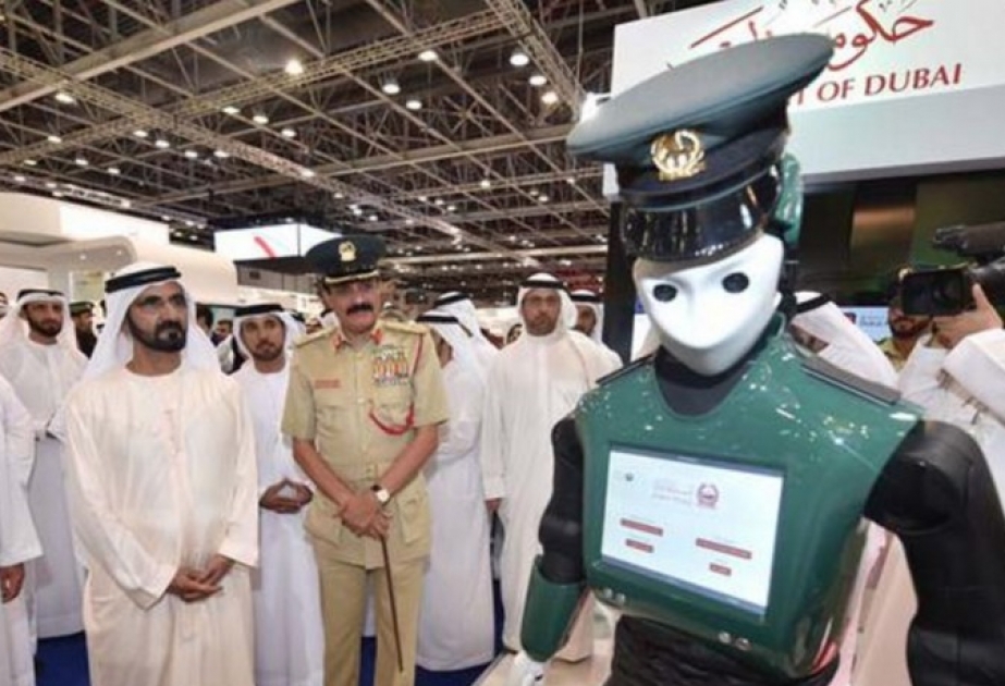 В ОАЭ первый Робокоп присоединился к полиции Дубая