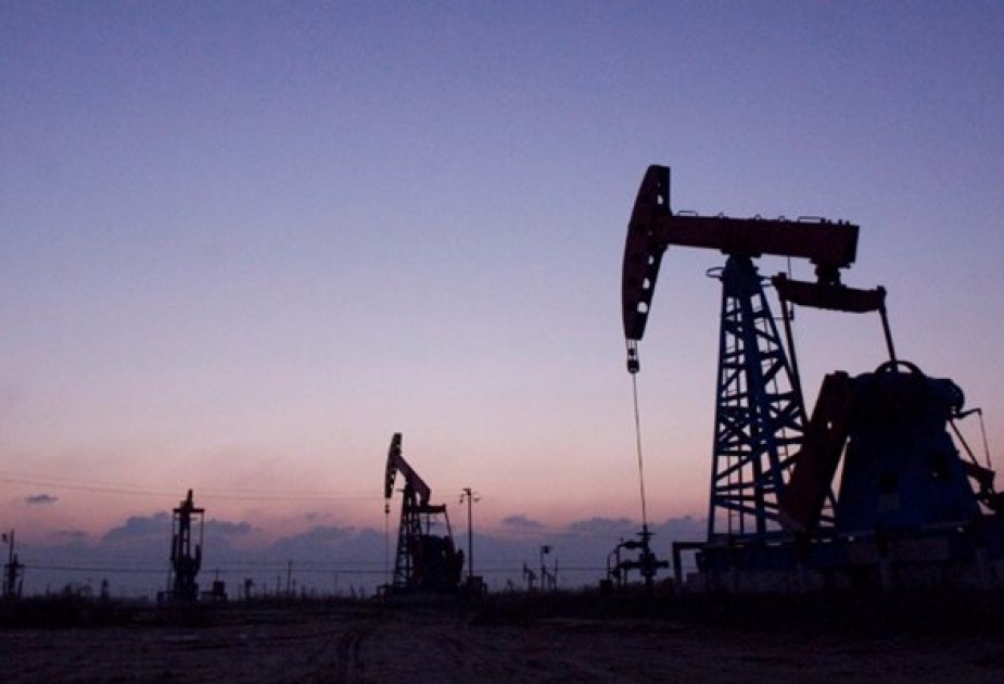 Natiq Əliyev: Neft hasilatının azaldılmasına dair qərar dünya bazarlarına müsbət təsir göstərib